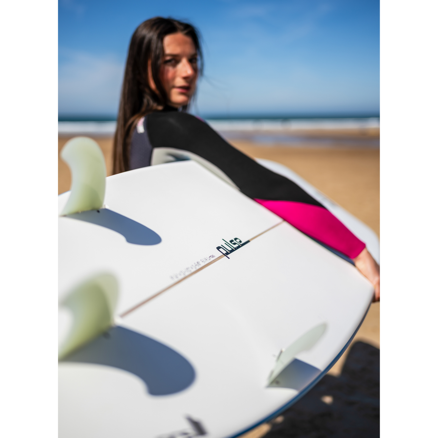 9ft Epoxy Longboard Surfboard 69L – Beginner Board with Fins